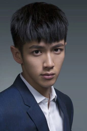 Kha Chấn Đông